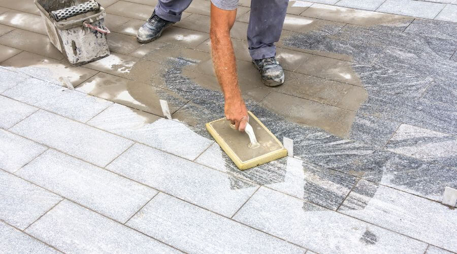Professional gutter cleaning in Strawberry Plains, TN